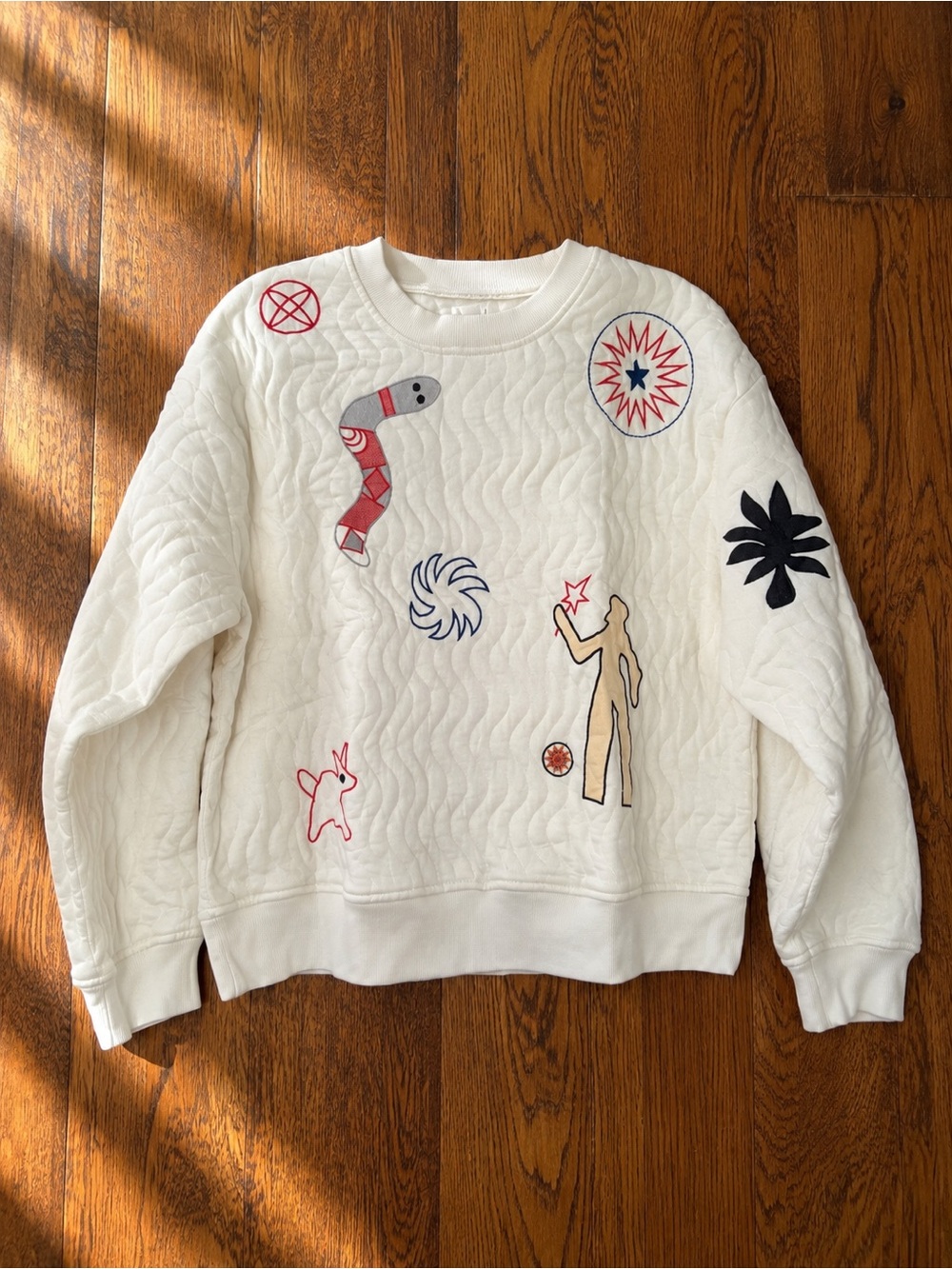 Zara White Quilted Patchwork Sweater with Embroidered Motifs Sz L NWOT